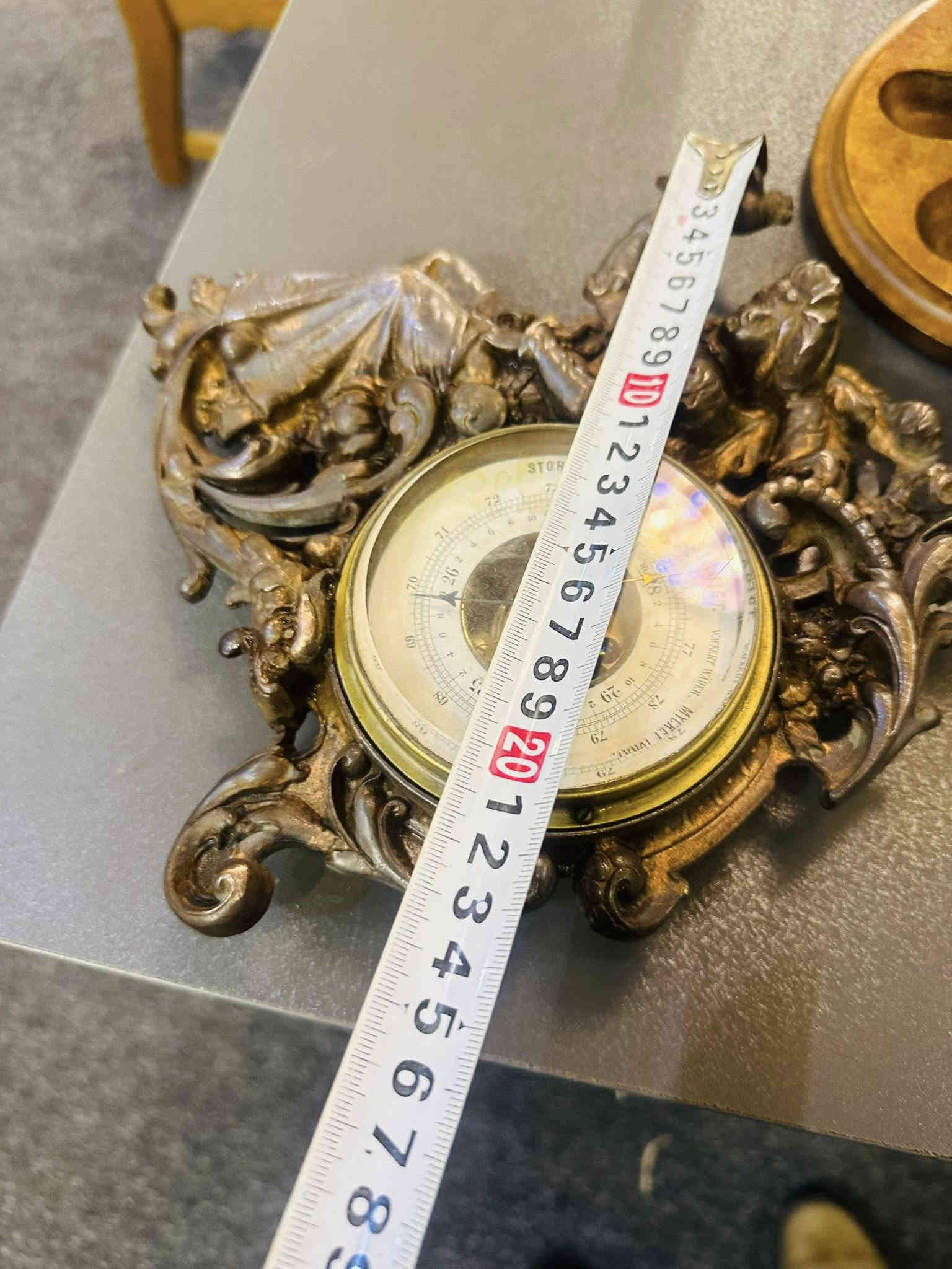 مقياس ضغط جوي برونز ثقيل القياس في الصور
*********** واتساب المحل في السليمانية يوجد توصيل
