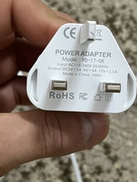 شاحنة سيكيناي 30 واط الأصلية السعر 30 وبيها مجال  07701844574