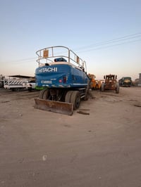 موديل 2012 حفارة تاير حجم 170 هيتاشي فول مواصفات رقم اربيل بسمي سنوية ...