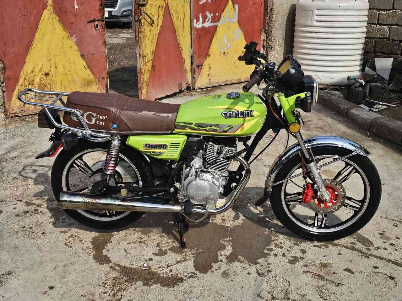 السلام عليكم اخوان للبيع اوراق اوراق دراجه قويه مكينه 200cc مكفوله كفاله عامه شاصي ومكينه وكلشي مانقصه برغي مكاني الهوير سعر 700 وبيها مجال قليل ***********
