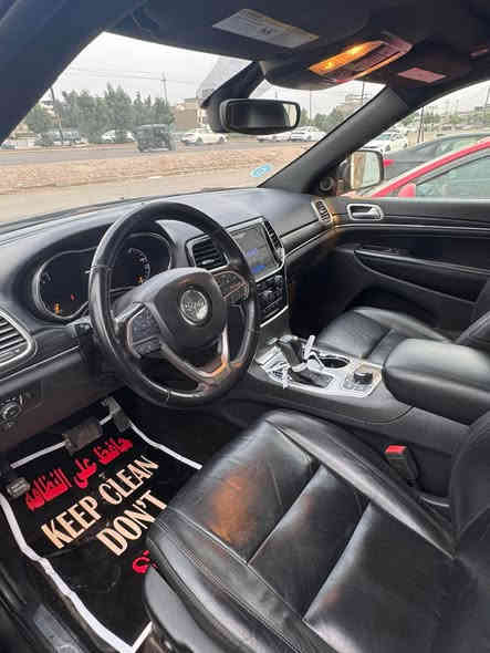 جيب ١٩ لمتدد فول ١/١ ظرر جدا بسيط جاملغ وبنيد بدون دواخل بيها باب كلير من امريكا خلفي السياره فول مواصفات بانوراما باب كهرباء خلفي السعر ٢٤٠ ورقه وبيها مجال للاتصال *********** العنوان شركة الملك السيديه مقابل دخول الخيزران بغداد, العراق
