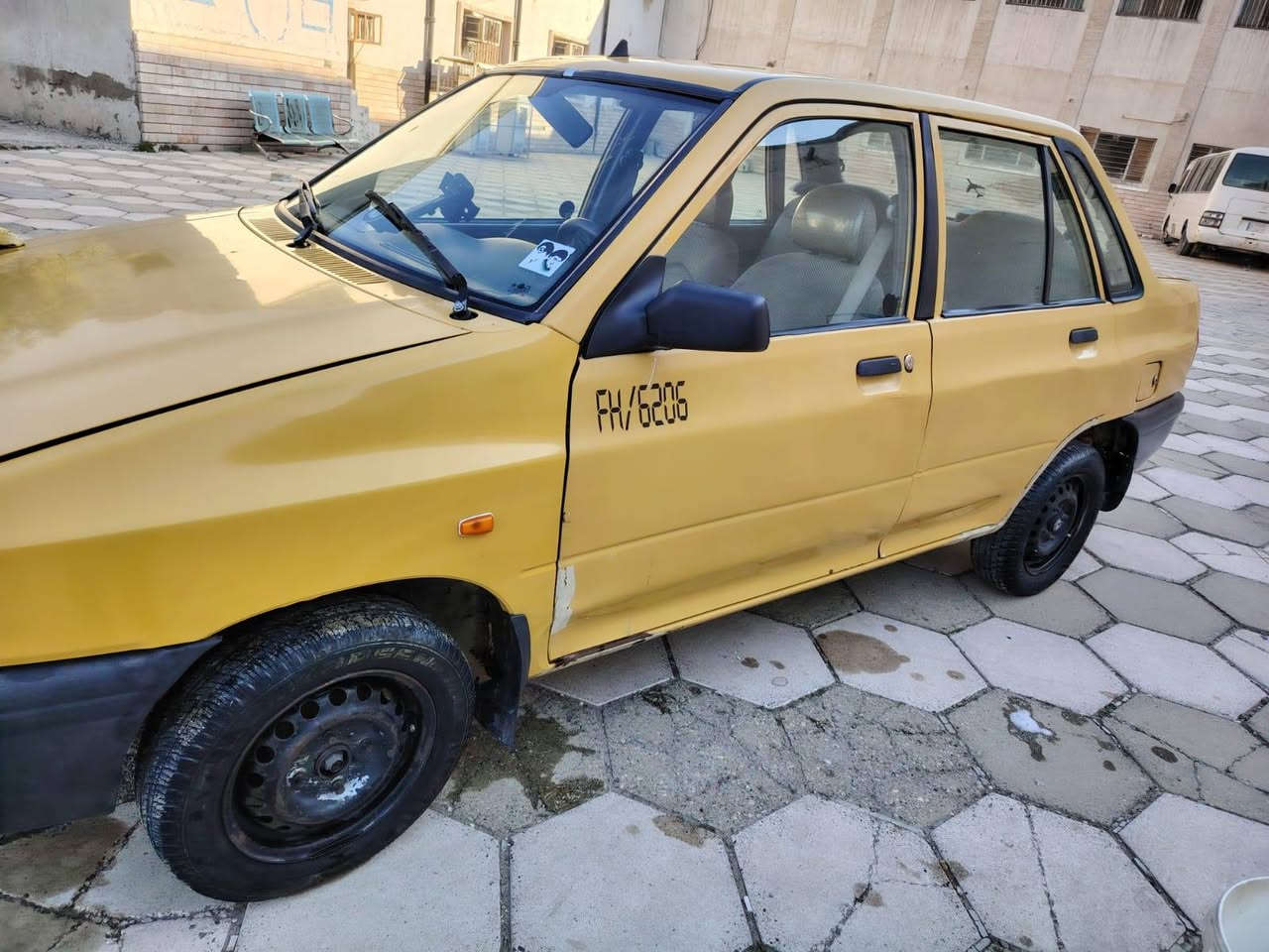 السلام عليكم عندي سياره موديل ١٤ سايبه موديل ***********حمزه سياره بسمي رقم بغداد العبيدي الشهداء السعر ٣٢ بيه مجال
