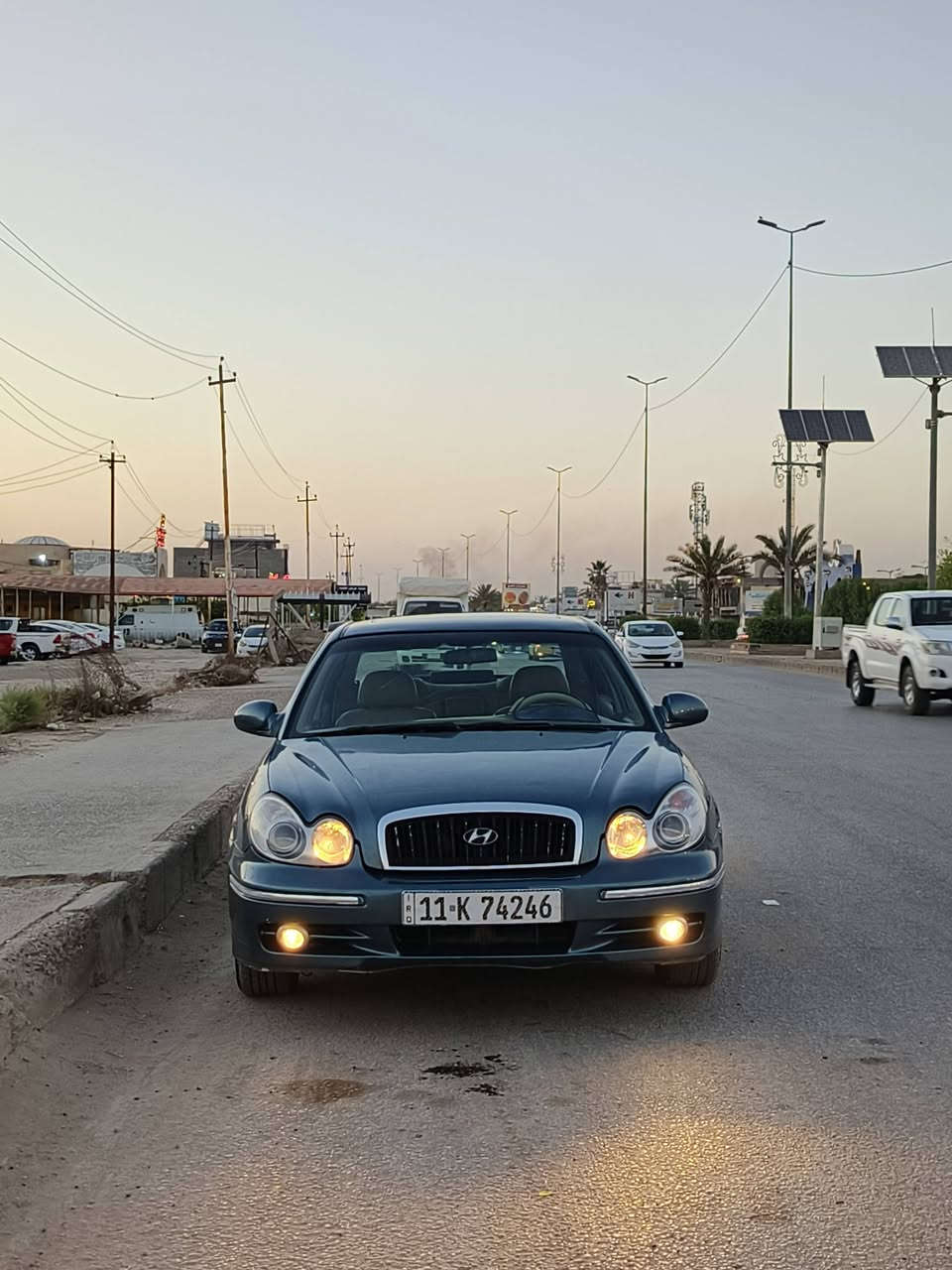 السلام عليكم
سوناتا وفود خليجيه موديل 2002 مكينه الفين رقم بغداد الدولي بأسمي مكاني بالحله ، جاهزه وتبريدها شغال سعرها 64 وبيها مجال بسيط  .

***********
