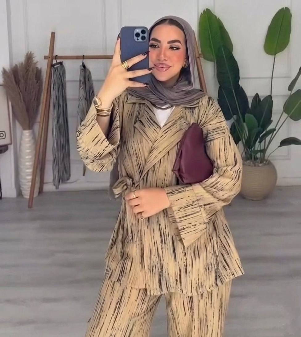 سوت3قطع 🦋
مكون من شميز بحزام  وبنطلون وايد ليج وبدي قطن

المقاس ون سايز تلبيس ل85ك مرتاح

ماتريال فريسكا  عالى الجودة 

ماتريال التوب قطن ممتاز

السعر 550✨


**إذا كنت صاحب هذا الإعلان وتريد حذفه لأي سبب، رجاءا أرسل رسالة إلى الدعم الفني**