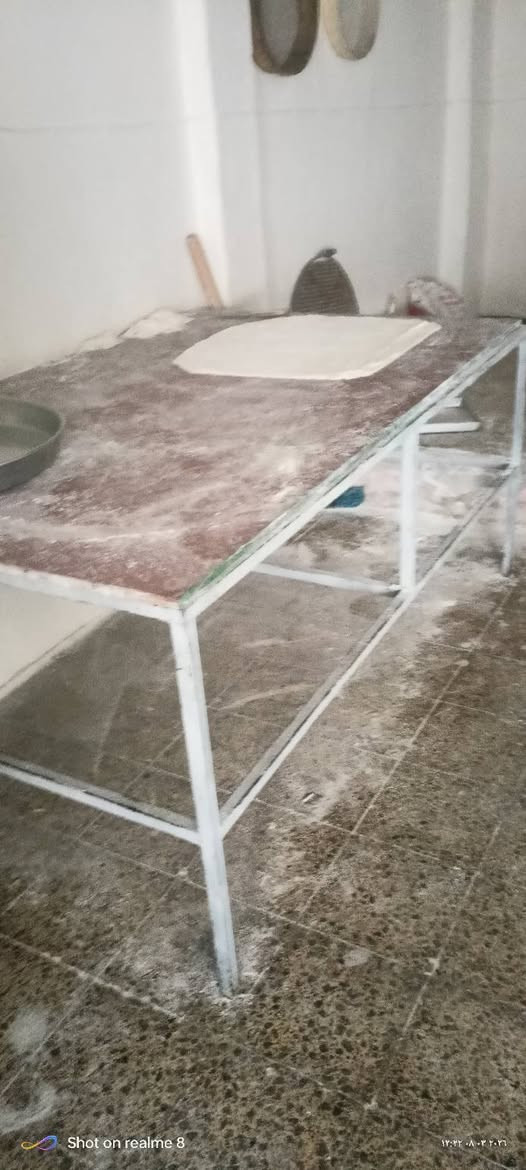 غراض للبيع للتواصل على هذا الرقم ***********
