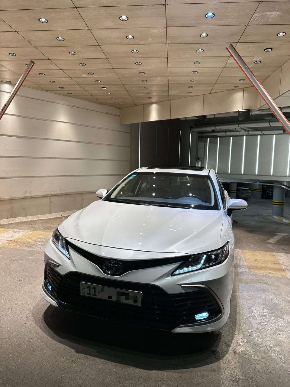 كامري 2024 عبد اللطيف هايبرد خليجي مكفوله من كل شي فول GLE فول 1/1 السياره جدآ جديده ومكفوله من كل شي رقم بغداد وباسمي السعر اتصل ودلل ***********
