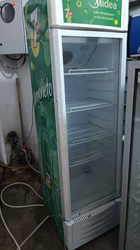 ثلاجة • تبريد • نضيف