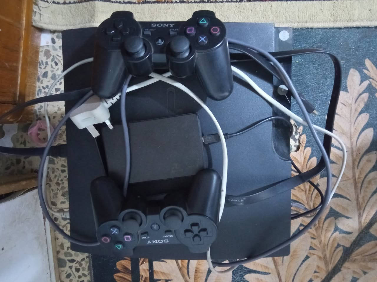 بلي ستيشن 3 نضيف كامل ملحقاته ثنين جوستك وحده جديده ووحده بس الx عطلانه ويا هارد نضيف وبي العاب للبيع ب100الف قفل قفل مكاني ميسان حي الرساله شارع الماطور قرب مجمع اضواء الامارات واكباله محل غسل سيد شراي خاص


**إذا كنت صاحب هذا الإعلان وتريد حذفه لأي سبب، رجاءا أرسل رسالة إلى الدعم الفني**