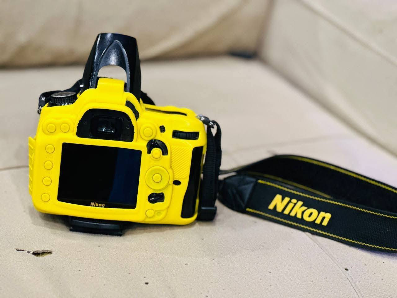 كامرتي نيككون 7000 للبيع نظافة فول
كامره تصوير جلسات اعراس فيديوهات 
الكامره غنيه عن التعريف وكلش حلووه 
ملحقاته 
عدسات 70- 300
جنطه  /كلاس تغليف /بطاريه / ستناد رتفاع 2 متر تصوير 
ريلز /   حزام / توصلة نقل صور / رام 64 / 
ترهم مشروع شغل والرزاق حي السعر((((( 350 الف   ))))


**إذا كنت صاحب هذا الإعلان وتريد حذفه لأي سبب، رجاءا أرسل رسالة إلى الدعم الفني**