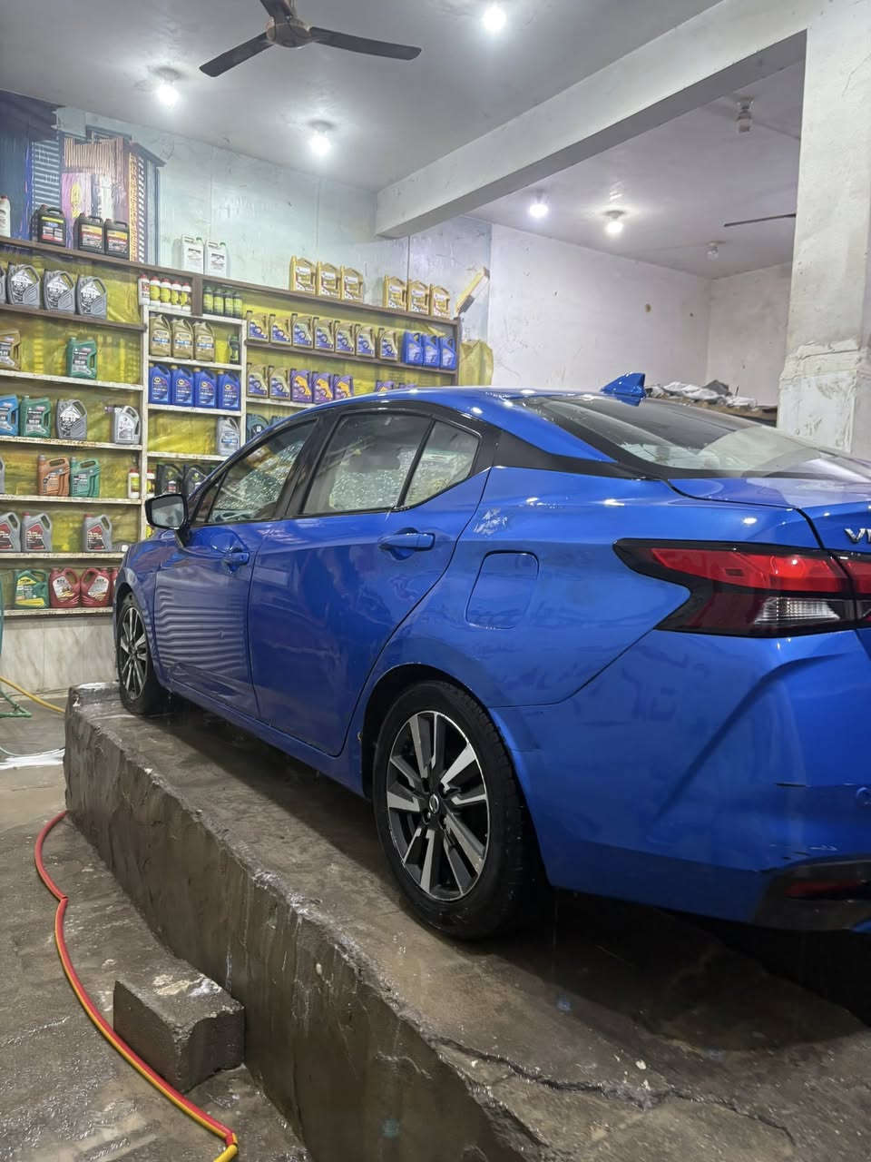 السلام عليكم سياره نيسان ڤيرسا 2021
فول مواصفات حساساس امامي خلفي اشاره ب المري شاشه وارد امريكي ضربته كصه البنيد والجاملغ الخلفي جه قبق البانزين سياره حلوه ونضيفه ماتعبانه ماشيه 100الف سعره125وبيه مجال الشراي يتصل ع رقمي ***********
مكان السياره ناصريه مركز
