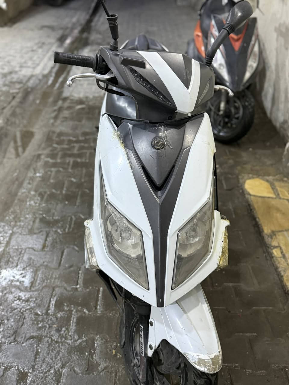 دراجه سيام كوري للبيع السعر 380  وبيها مجال كلشي شغال للتواصل موجود فيس ماسنجر


**إذا كنت صاحب هذا الإعلان وتريد حذفه لأي سبب، رجاءا أرسل رسالة إلى الدعم الفني**