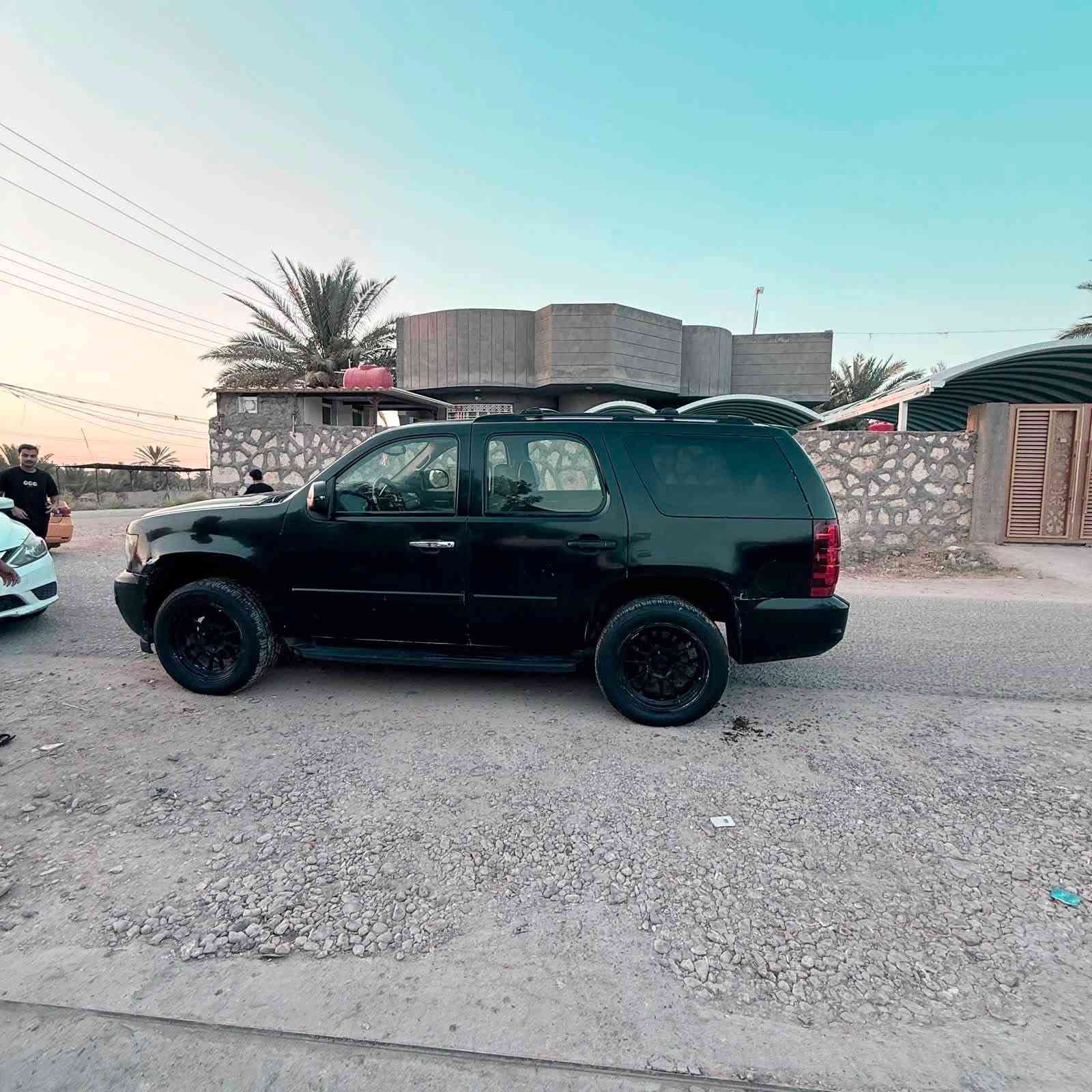 سلام عليكم 
تاهو موديل 12 ادوات كص قماره بدون لوحات
كير مكينه حداديه تبريد قطعتين كلشي كامل 
المكان كربلاء طويريج 
السعر 48 
الاتصال ***********

ملاحضه / الي ياخذها اني اسويله ارقام وسنويه اي محافضه يريد
