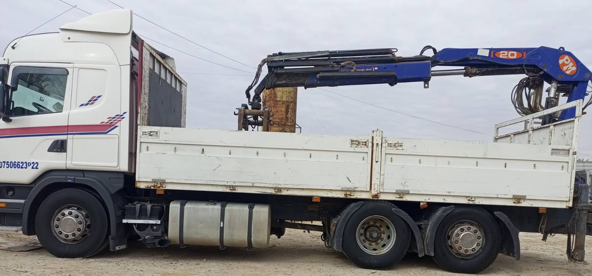 مكلف بنشر
للبيع   سكانيا بطة

موديل   2011

المحرك.  420

كير   12 نمرة عرجه اوتوماتيك

رتايدر  او  سبايدر.  6

سنكل  دوار 

سلايت  3

كرين  7 طن 

جهاز.  BM

موصفات   تبريد  ثلاجة  تدفئة 

تصال على  صاحب الرقم 

***********

***********
