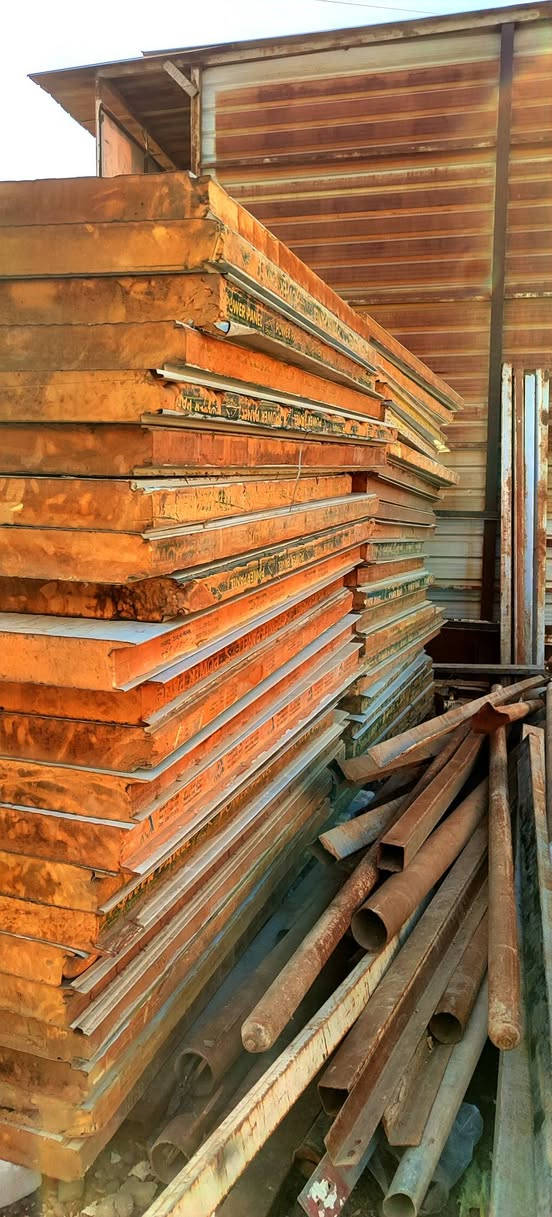 بسم الله الرحمن الرحيم من رخصه مدير الكروب بعون الله  اصول وجبه سندويج جديد ابو 10سانتيم النوعيه زاخو بنل ضد الحريق  افضل نوعيه بل العراق يوجد لدينا جميع انواع القياسات
سقفي جداري العنوان بغداد مدينت الصدر  يوجد لدينى خدمت توصيل الجميع المحافضات 
رقم الهاتف ☎️***********
