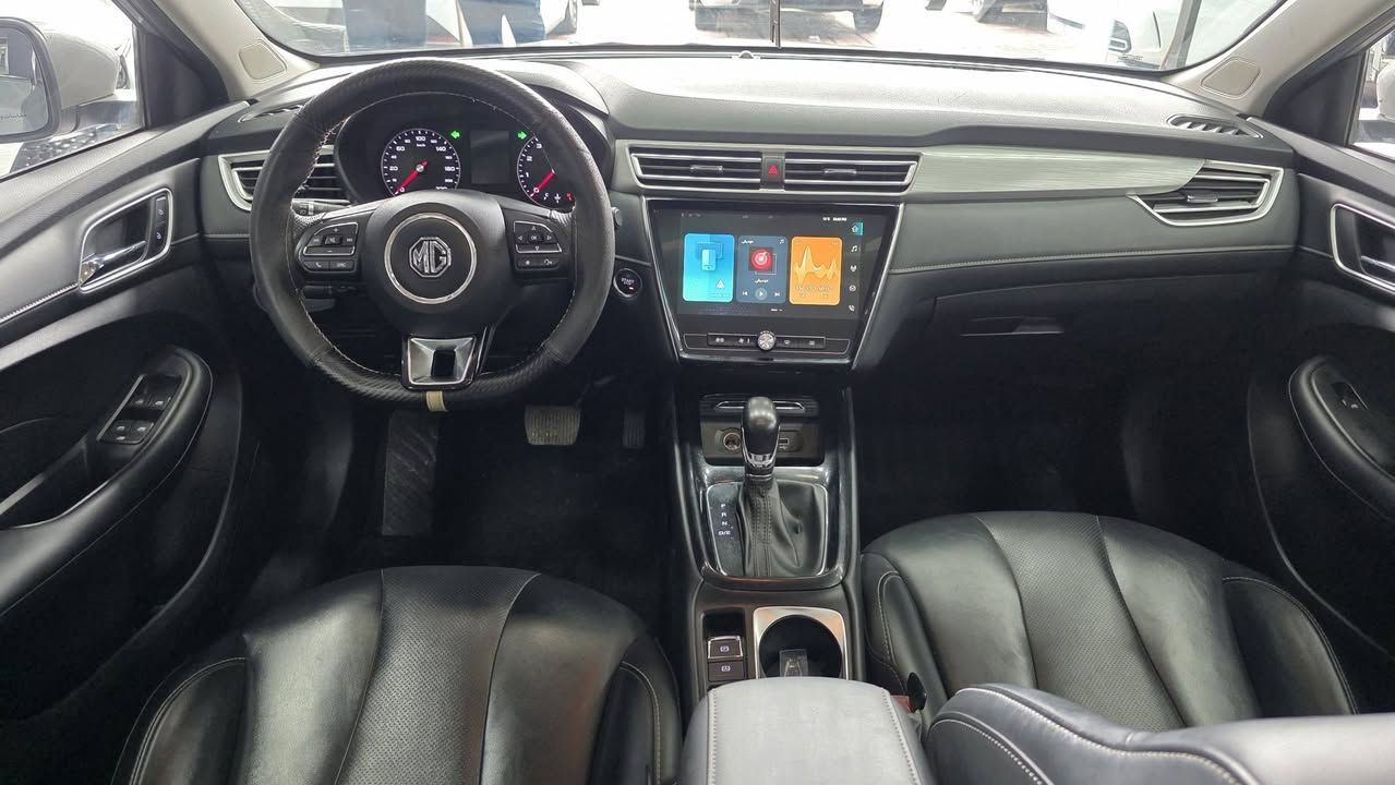 ئێم جی  MG5 full 2024
چوار پارچە لای سەکن بۆیاغە.هەندێک ساردی
فول مواصفات.سلایت بصمه.شاشه  ٥ كاميرا.
حساس.پێش و پشت لید.لايت زينۆن 
سعر 92 ورقة    موبایل: ***********
