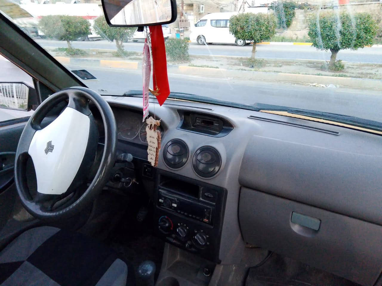 سلام عليكم سابيه 11دشبول نفخ سياره حلوه بيها صبخ بل جاملغ الخلفي رقم بغداد صدر امامي خلفي نضيف محرك نضيف كير نضيف رقم بغداد السعر 24 وبيها مجال بصيط حك الجيه مكلف بل نشر قم الهاتف ‏‪***********‬‏ السكن بغداد الشعله
