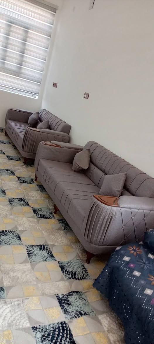 بيت لبيع نزلت البيده مساحه 400 متر سنه البناء 2026 ***********
