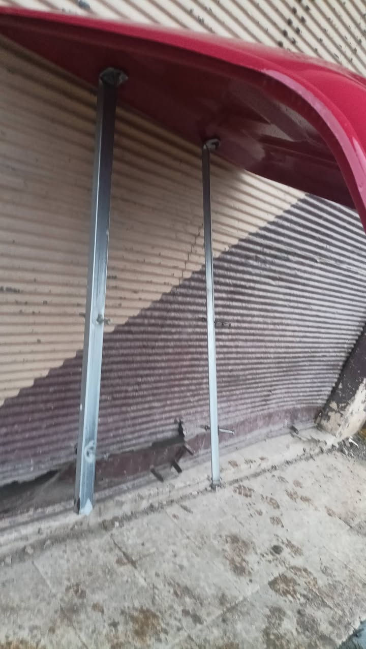 للبيع مستخدم اسبوعين شرط الماسحات يشتغلن لشاير سعر 100 شراي خابرني على الرقم⁩***********⁩عنوان موصل حي القدس
