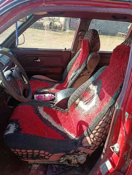 بسم الله
سياره سوبر دير 2010
بيهه قاصرين باسم والدي 
محرك مستوي 
تايرت نص عمر 
كير جديد 
اكسل نضيف 
كهربائيات شغاله 
مصبوغه حزام تقريبا 
السعر 43

تفاصيل اكثر ***********
المكان ناحية جبه قرية ابلي
