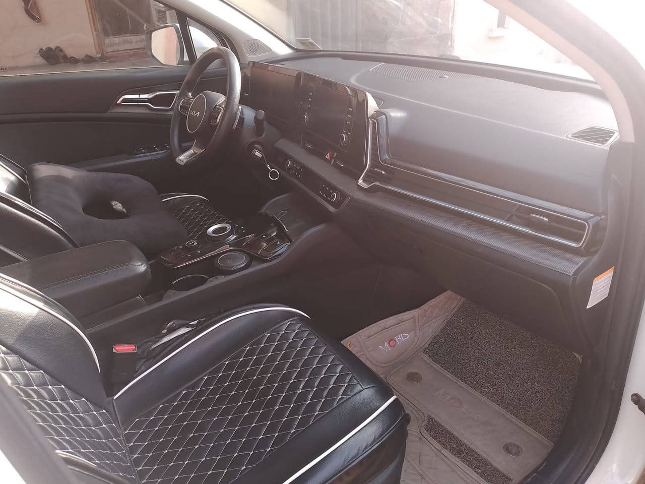 السلام عليكم سبورتج هايبرد وارد امريكي موديل 2023 بدون تبديل فقط صبغ ربع بنيد وبارد جاملغ ايمن بدون ايرباك مرقم بغداد الاتصال  *********** بغداد حي الاعلام
