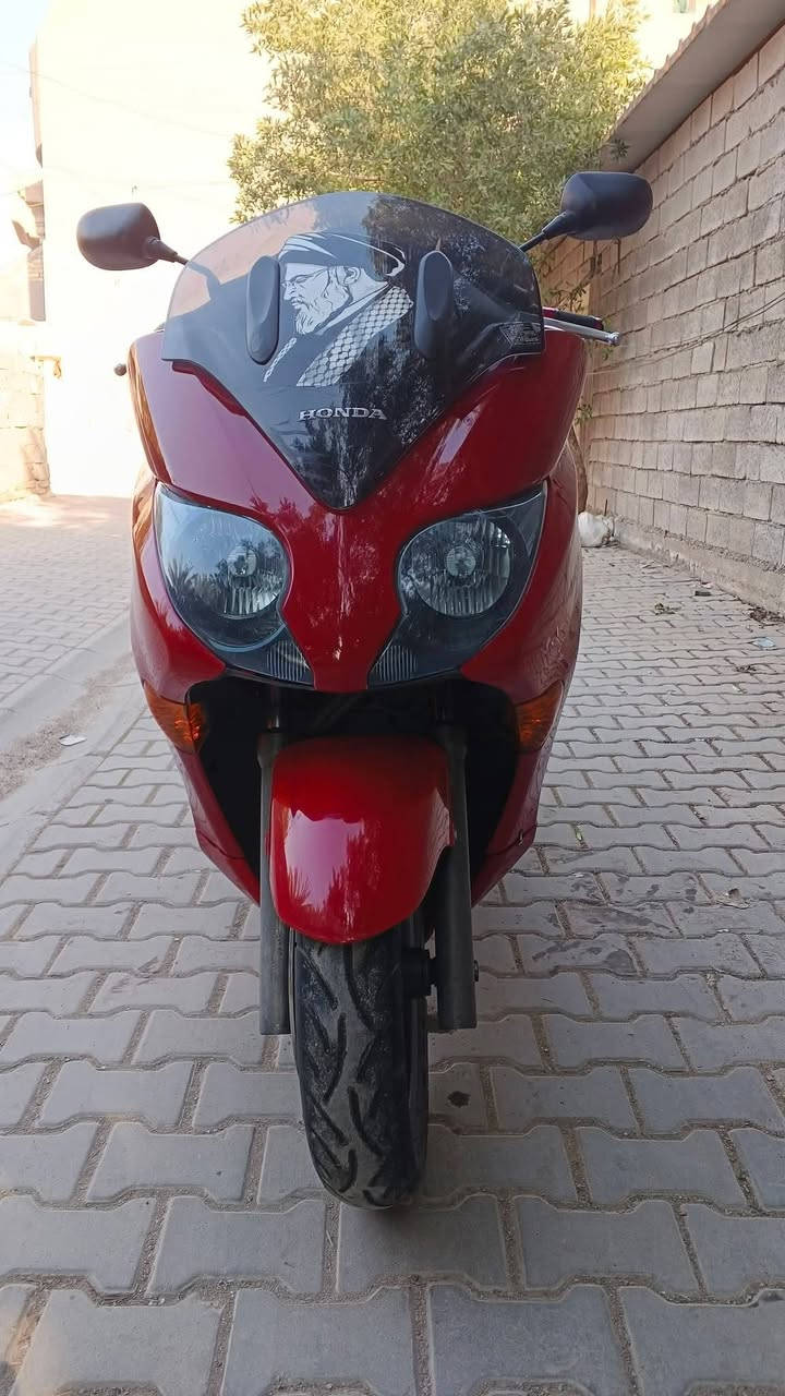 سلام عليكم دراجة فورزة صفر 10 اربع تحويلات 7 كير ماشية 21 الف حقيقي مكينة بلادية وناعمة كلش وشرط جيب فيتر اليعجبك وفحص براحتك شلعة تخبل ومعدل تطلع بيها وتحكم بنفسك دراجة كهربائيات كاملة طسة ناعمة كفرت ولا شخط ولا صبغ ولا كسر...  كفالة من الشخط بيها جي بي اس مال يابان   منضومة زنون بلادي سبايدر نيكل كلوب جنطة بك لايت كرستال كشن مدوشم جديد بصمتين بيها مو وحدة ومفتاح طوارئ دهن كلة موتل بانزين محسن دراجة مال واحد جناي سعرهة 16 + مسجل دمام شغال دراجة كاملة اوراق مال معرض وبل عافية على ياخذهة من نفس طيبة مكاني بغداد الجديده الرقم ***********
