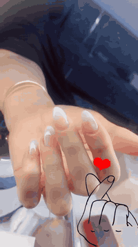 لعنوان سوق صغير شارع لطباء مقابيل عيادت ابو نايله ‏‭ 0774 865 6980‬بنات هاذ رقم لحجز
