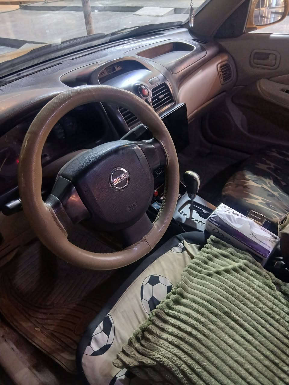 سلام عليكم نيسان وراد ياباني 2009رقم بغداد بسمي مصفره هيه وغرامات سياره جاهزه من كلشي  سياره مال جناي السعر 85 مراوس حسب قناعه العنوان بصره الاستفسار ***********
