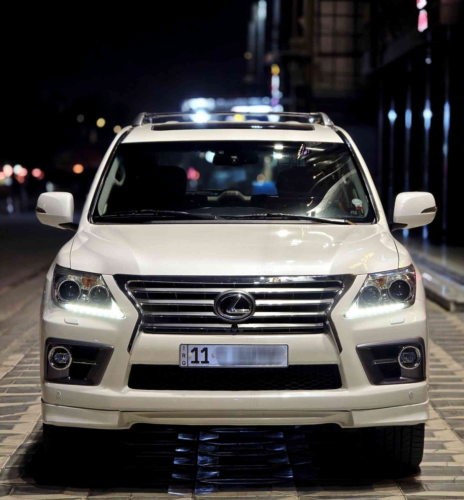 للبيع او مراوس 
لكزز  2014  بريم السيارة جديدة وجاهزه من كلشي 
مواصفات فتحه سقف داخل قرميدي كشنات جلد 
كشنات كهربائي وتدفئه وتبريد وخزن ميموري تحكمات ستيرن ستيرن كهربائي ردارات جوانب 
5 كامرات 5 بصمات تحديد مسار شاشه جبيره 
جكات تصعد تنزل انضمه قياده سبورت ايكو 
فور ويل تخم تاير تبريد مركزي شاشه لمس 
مري كهربائي دخول ذكي صندوق كهربائي ثلاجه 
لايت زنون اصلي سيارة بيها بارد قليل
والصنودك الاسفل مفتوح فقط والباقي كفاله 
رقم بغداد ومكانها بغداد السعر 410 ورقه 
للأستفسار ***********
