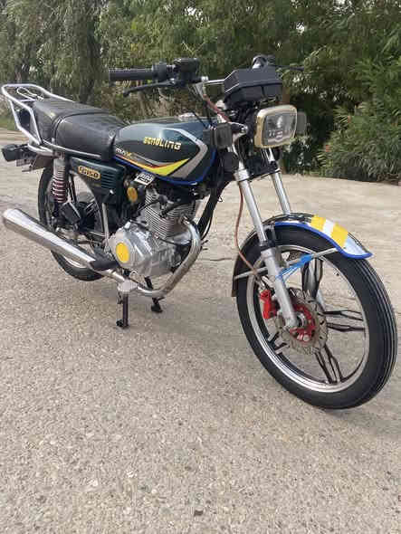 سلام عليكم سيفان لبيع مديل ٢٤ دراجة مكفول من كلشي سعر ٦٢٥ ابي مجال. لطيبين أريده يصل علئ رقم ***********
