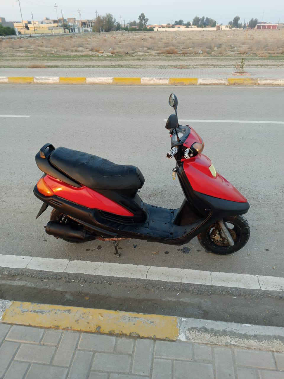 السلام عليكم 
دراجة فراشة فضائي سرعه 140 مكفوله نكرة سلف علمس بس باتريها ضعيف هندر دفره وحده دبل ستاند كهربائيات شرط كلها مكفوله ما بيها شي ما يشتغل محرك  مجفت جديد قبل اسبوعين شلعة معدل دشبول طوافة كيج بانزين اشاير  لايتات زنون كفرات بلاديه لايت بكلايت جنطة ابريك خلفي وامامي شغالات دبلات جدد كله مكفول 

💥السعر 280 وبيها مجال للطيبين والشراي يشلع عيوني
والصور تصوير اليوم 
مكاني صلاح الدين ناحيه الاسحاقي 
للاتصال علرقم 
*********** 
مكلف بلنشر
