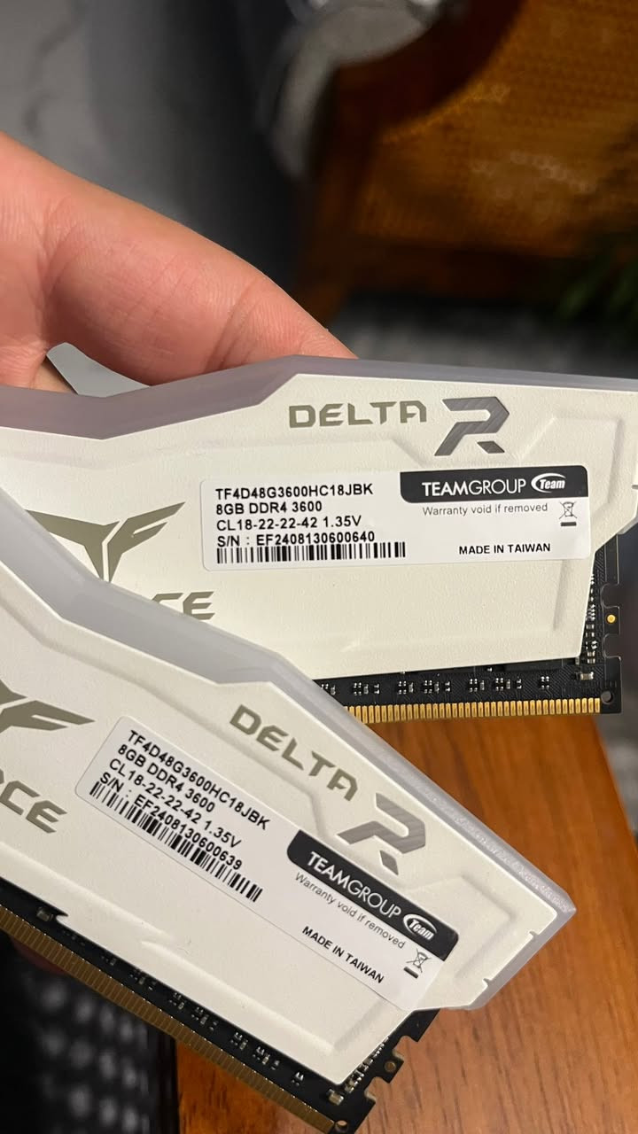 رامات للبيع
السلام عليكم شباب
رامات T-FORCE 2x8gb 3600mhz CL18
رامات نظيفه جدا سعرهن 130 الف و موجود توصيل لجميع المحافظات 5


**إذا كنت صاحب هذا الإعلان وتريد حذفه لأي سبب، رجاءا أرسل رسالة إلى الدعم الفني**
