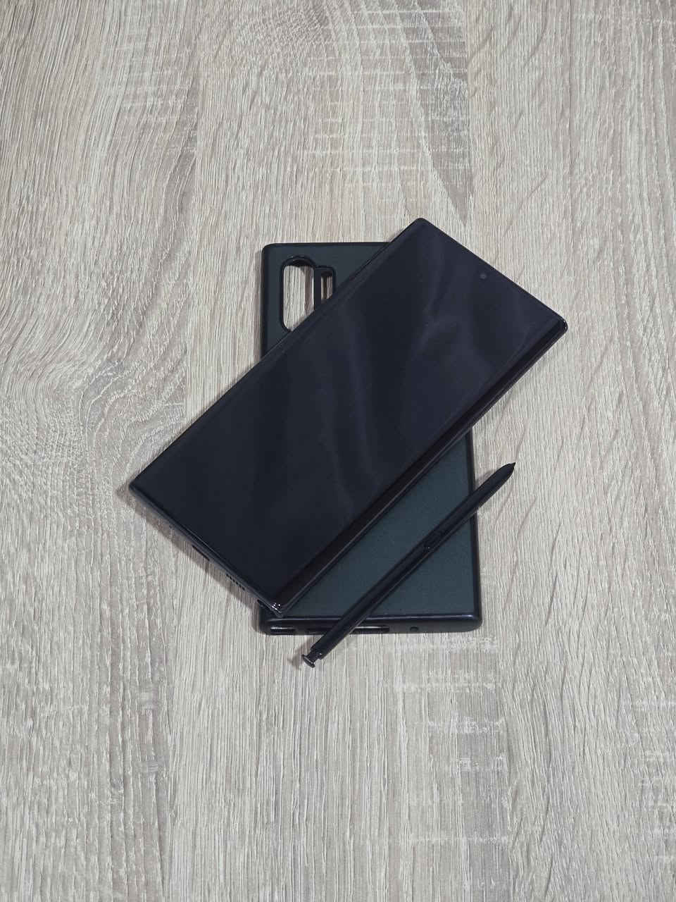 Samsung Galaxy Note 10+ 5G
سڵاو...

مۆبایلی (Samsung Galaxy Note 10+ 5G) ٢٥٦ گێگا و ١٢ گێگا ڕام، یەک سیم کاردە، پاک و بێ کێشەیە نەکراوەیە و هیچ شتێکی نەگۆڕاوە بە زەمان.

شوێن: سلێمانی. 

گەیاندن بەردەستە.

نرخ: ٢٧٥ هەزار و معامەلە. 

بۆ پەیوەندی :

***********
