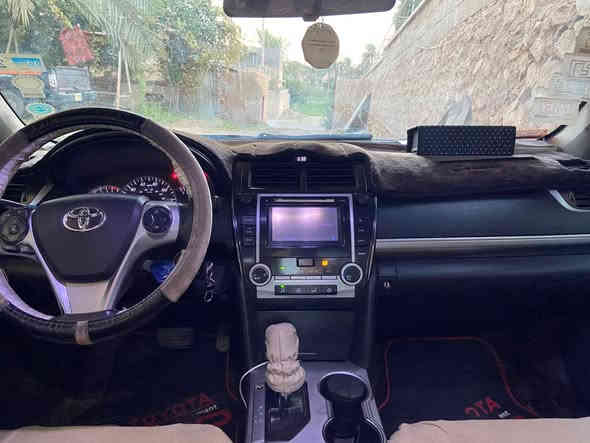 سلام عليكم ورحمة الله وبركاته 
كامري 12. Se بدون حادث. بيها جاملغ وبنيد اثر تيزاب فقط
رقم اربيل دولي.  السعر. 128بيها مجال. وترهم مروس بكورلا. 17 
العنوان الانبار حديثه 
الرقم ***********
