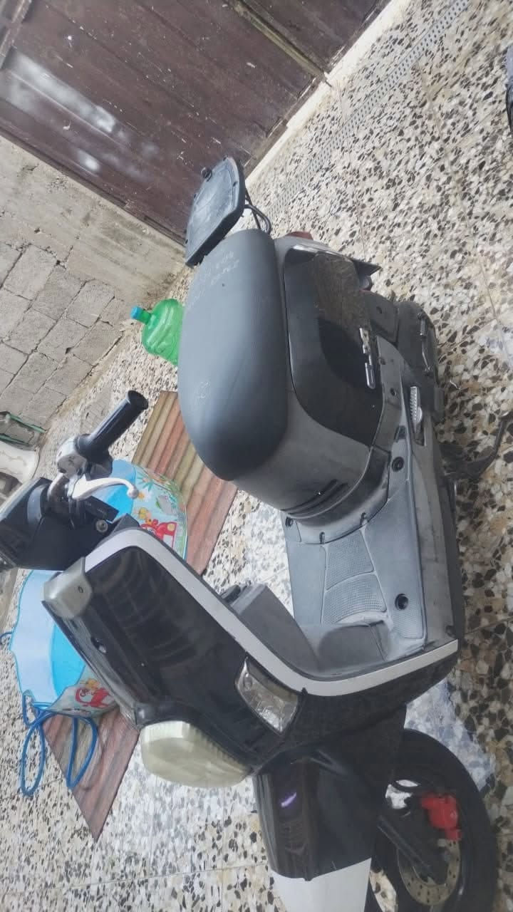 سلام عليكم دراجه بوليس نضيفه ما طبه تصليح عله ايدي مكاني بغداد العبيدي سعره 650 بيه مجال حك جيه ‏‪0770 629 4064‬‏
