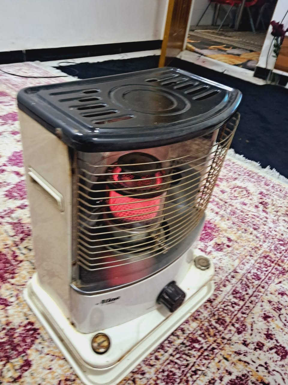 سلام عليكم مرخصت الادمن أغراض للبيع مكان لبياع شرطه الخامسه اي استفسار خاص غراض كلهن نظيفات شري خاص او اتصال عل رقم بي وتساب ***********بي
