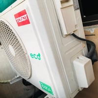 سبلت توسوت 2 طن ٤١٠ لبيع شهر صارله مشدود السعر ٧٠٠ وبي مجال 0770976651...