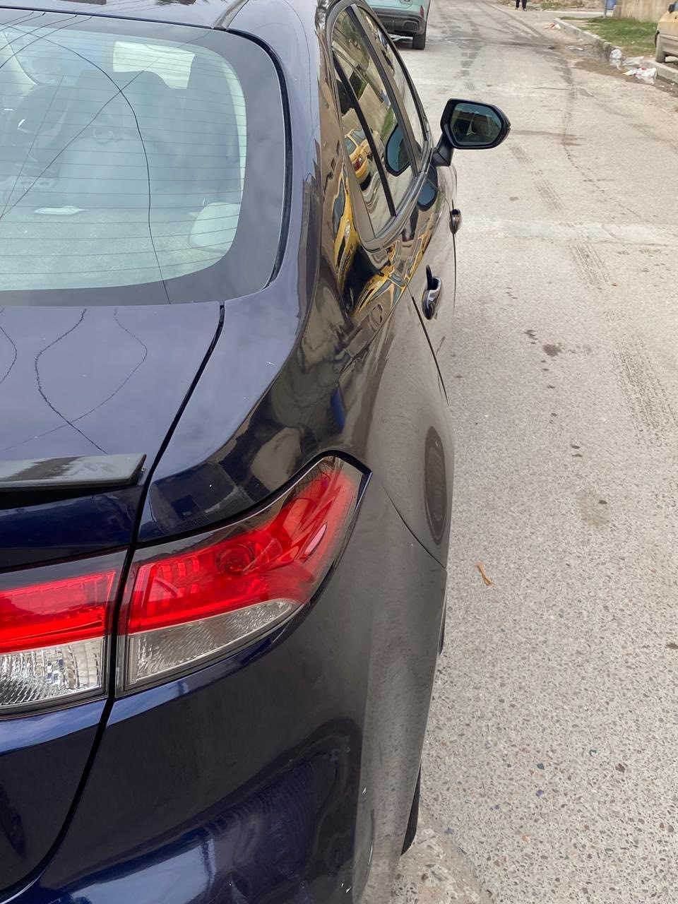 كورلا وارد أمريكي فئة LE 
موديل 2020
تحكم استيرن فول رادار امامي 
حساس خلفي هاندي بريك كهرباء 
اوتو هولد كير اوتوماتيك سبورت بلوتوث مانع تزلق تحديد مسار 
ضرر باب السائق والباب الخلفي 
السعر 140 ورقة وبيها مجال
مكاني الدوره ابو طياره 
رقم هاتف ***********
