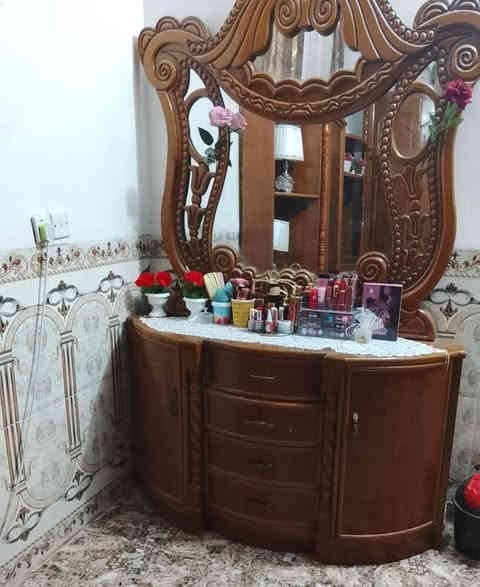 سلام عليكم غرف للبيع شراي هذه رقمي ***********
