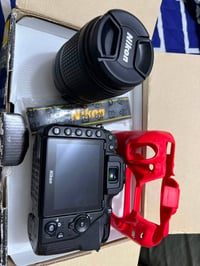 نيكون 7500 • عدسة VR18-140 • شتر 30