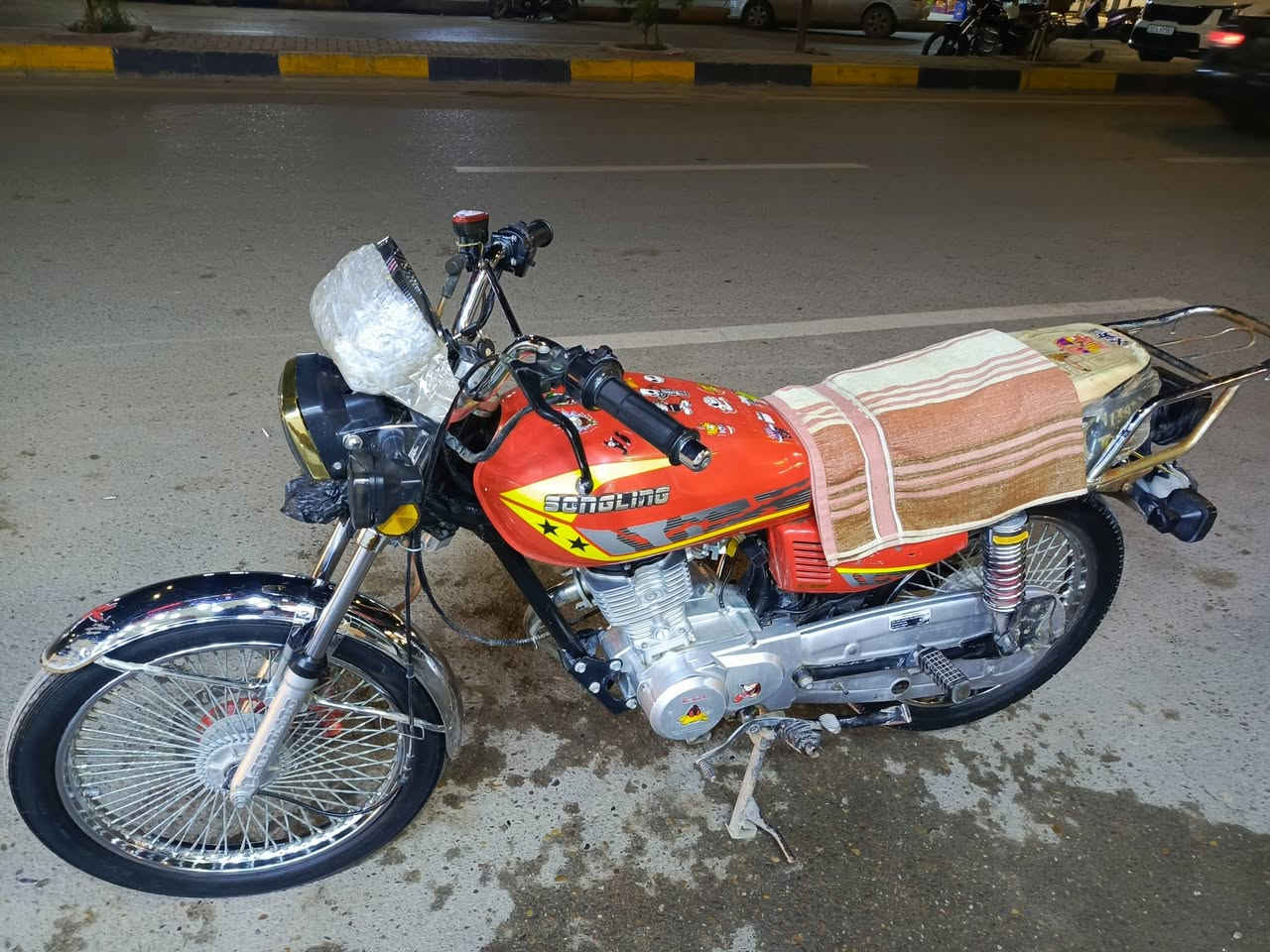 السلام عليكم
ماطور ايراني 24 السعر600
***********متوفر ماسنجر وواتساب
