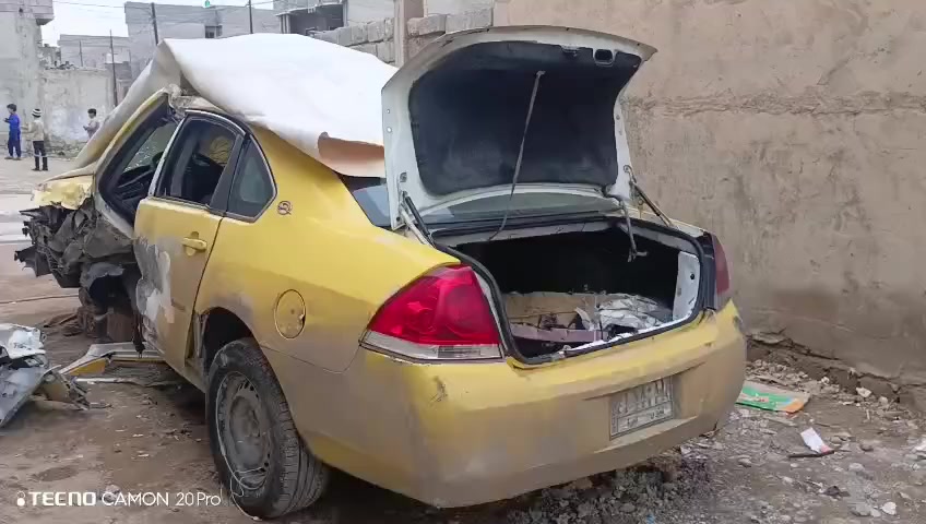 السلام عليكم سياره انباله 2009 سنويه 29 سياره بسمي رقم نينوى مكانها موصل ضررها مثل ماموضح باالصور سعرها 17 ورقه اوبيها مجال ***********
