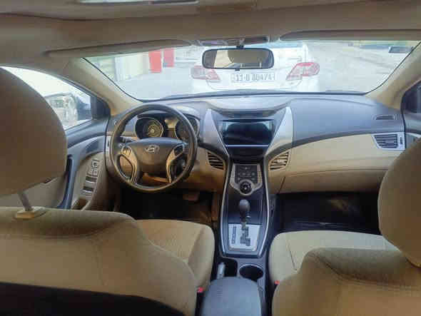 السلام عليكم النترا 2013 خليجي مكفولة
فقط بارد في باب السائق 
محرك 1800 مبدل رواجز لا تنقيص ولا تبخير  
گير خير من الله 
تبريد ثلج 
مواصفات 
  فتحة
  تحكم ستيرن
  شاشة 
  المكان شارع فلسطين 
السعر 122
  للاتصال ***********
