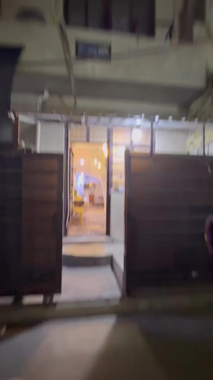 مشتمل للبيع مساحه ٥٠ متر
يحتوي على غرفتين نوم وصاله ومطبخ وخدمات حي الجهاد ديوان المخابرات 
المشتمل ركن الواجه ٧ الاستفسار اتصل على ***********
