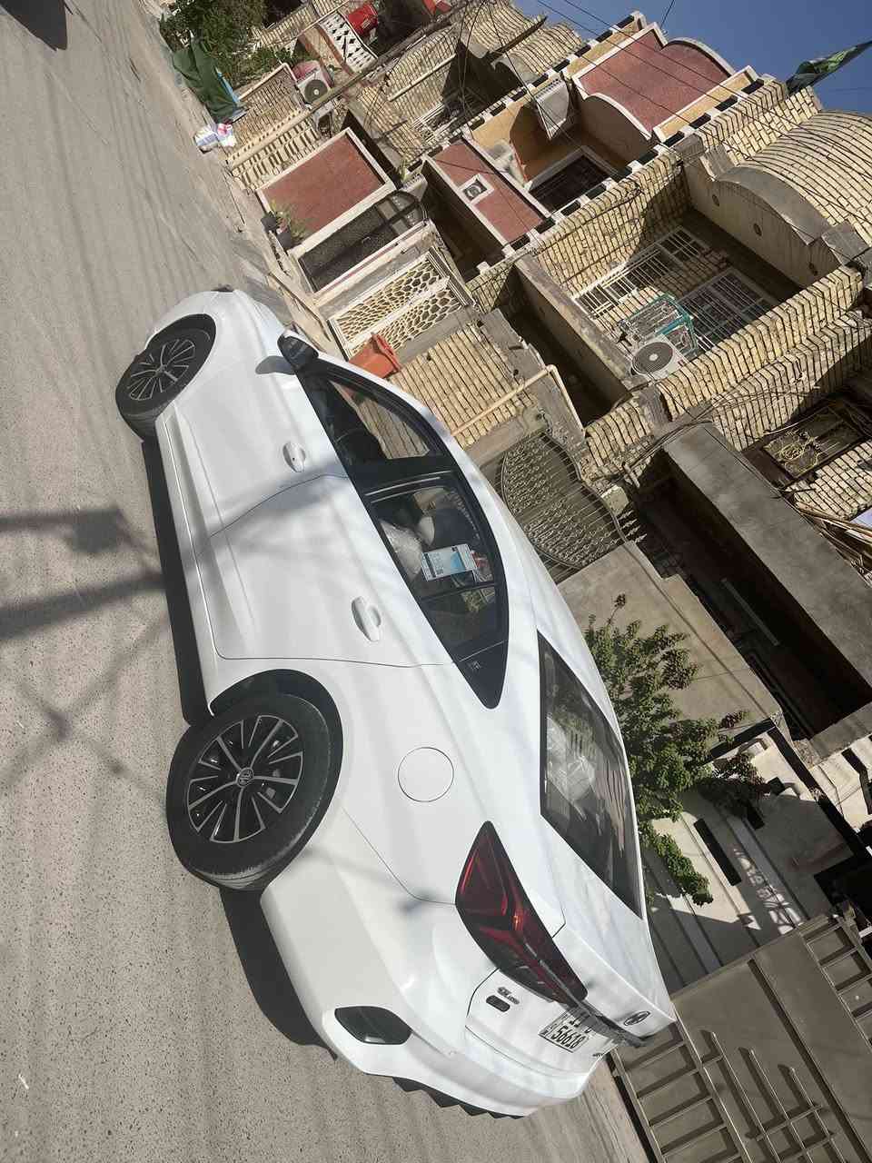 السلام وعليكم للبيع ام جي فايف سياره كفاله بس بيه بارد بل باب الوره والجاملغ شويه كلش البارد سياره ماشيه 12 سياره خير من الله موديل 2025 بعد زيرو تبريد قطعتين سياره حلوه رقم جديد بغداد مكاني بغداد الشعب رقمي :***********
