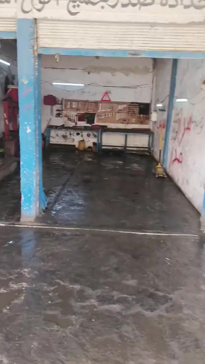 السلام عليكم اخوان للبيع كامل بي كادر عمل اتصل على باقي التفاصيل***********
