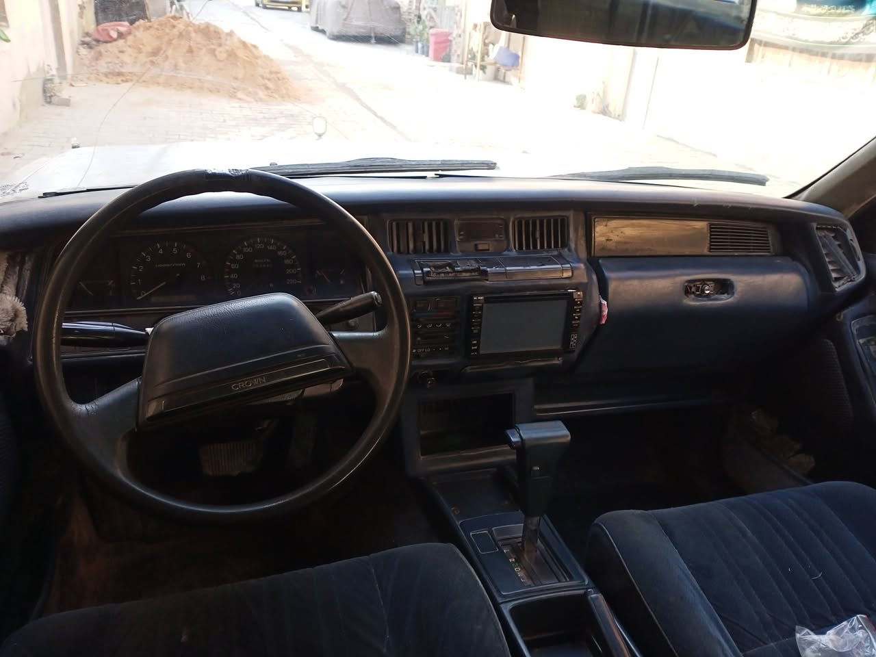 سلام عليكم سوبر سيدان موديل 88 محرك كير نظيف تبريد شغال صدرها نظيف سياره جاهزه محرك كير بلادي اوتوماتيك بدون تحوير بسمنه تحويل مباشر رقم بغداد مشروع وطني السعر37 العنوان بغداد قرب ساحه القاء ***********
