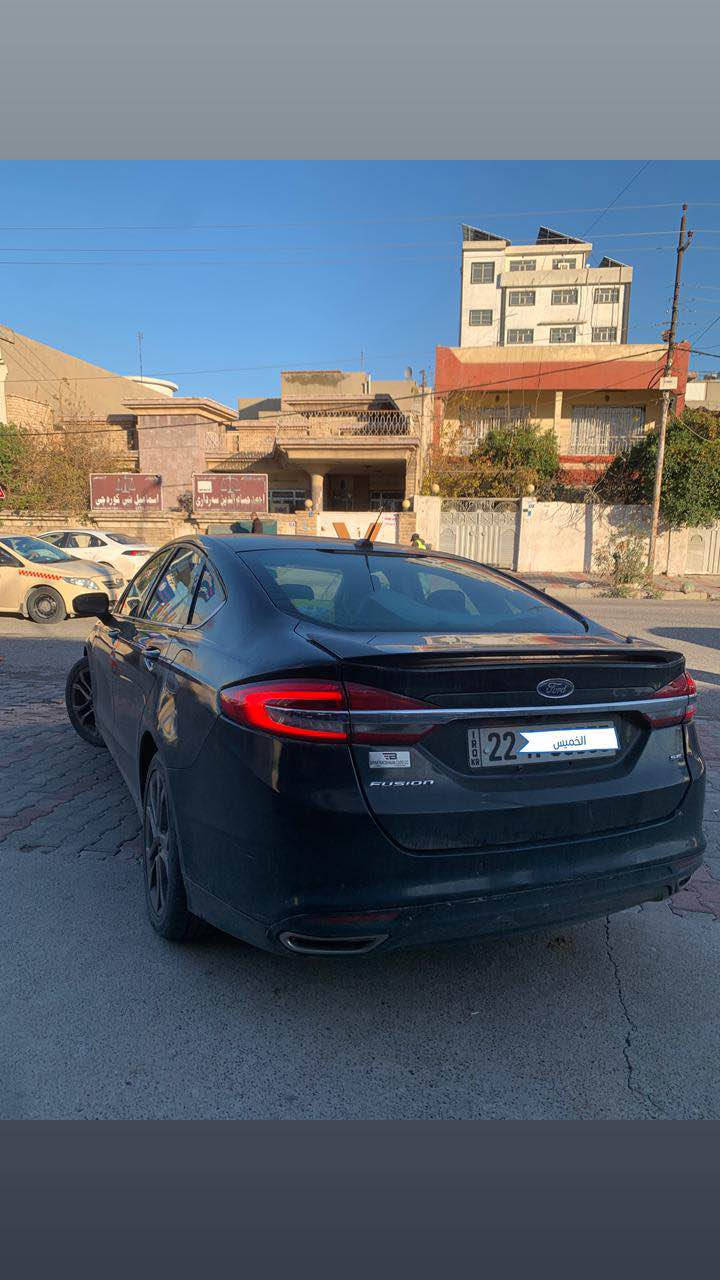 كوردي عربي 

فورد فیوزن ٢٠١٧ آمریکی 
مواسەفات SE بێ سلایت 

سندوقی بیلاد گۆڕاوە 
چامرلغی پشتەوە سبوغ 
دەرگای سەکن سبوغ 
بێ ناو ، بێ ئێڕباگ 
مەکینە ٢٠ تۆربۆ کەپس
رۆیشتن ٨١ هەزار میل 
رەقەم هەولێر سەنەوی نوێیە 

نرخ.       ١١٨$

واتساب+ژمارەی ئاسیا (***********(
ژمارەی کۆرەک (***********( كركوك, العراق
