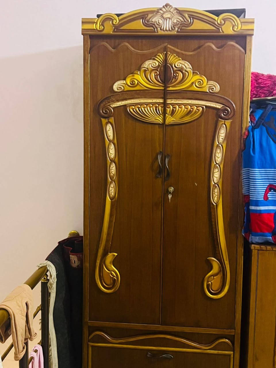 سلام عليكم عندي غرفه النوم للبيع صاج عراقي مكاني الأمين سده ثانيه سعر 650بيها مجال


**إذا كنت صاحب هذا الإعلان وتريد حذفه لأي سبب، رجاءا أرسل رسالة إلى الدعم الفني**