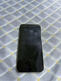 12 برو ماكس ممفوح بلادي ذاكرة 256 بطارة 79 السعر قفل 450 07712408449