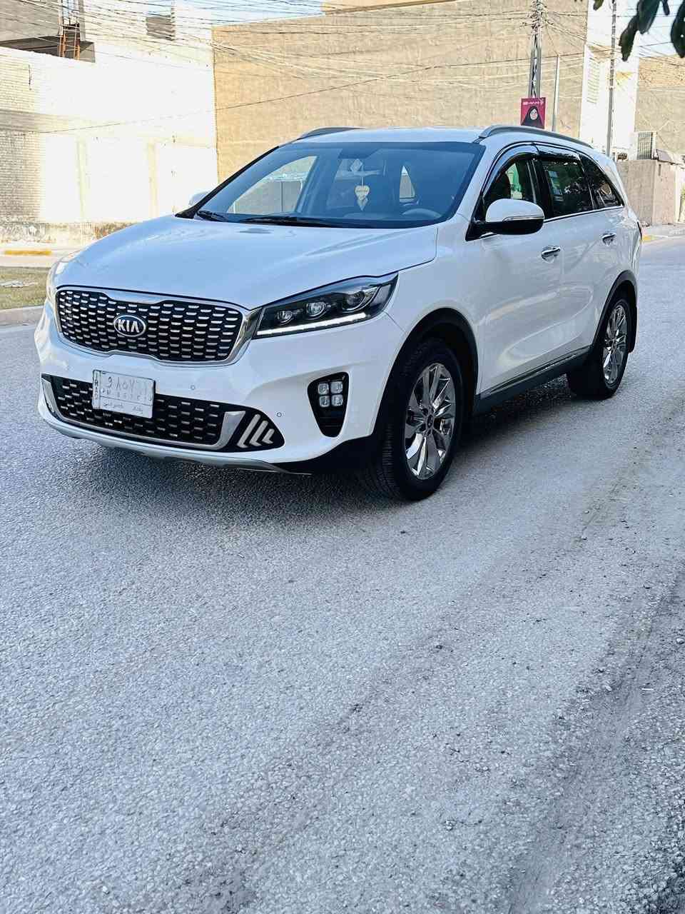 سلام عليكم سياره نوع سورنتوموديل  2019 شكل 2020 خليجي فول مواصفات عده البنرامه كفاله عامه   ماشيه 57الف كير ومكينه حداديه تخم تاير تبريد تدفاه كفاله مكفوله ما ضربه أو تبديل أو صبغ مواصفات بصمه شاشه كامري حساسات تحكم استيرن جهتين خمسه ويل كب 6ستندر 7راكب 3قطع تبريد كفاله عامه العنوان كربلاء السعر٢٤٦  
رقمه بغداد تحويل مباشر 

‭٠٧٧٢ ١٣٨ ٦٨٣٦‬
